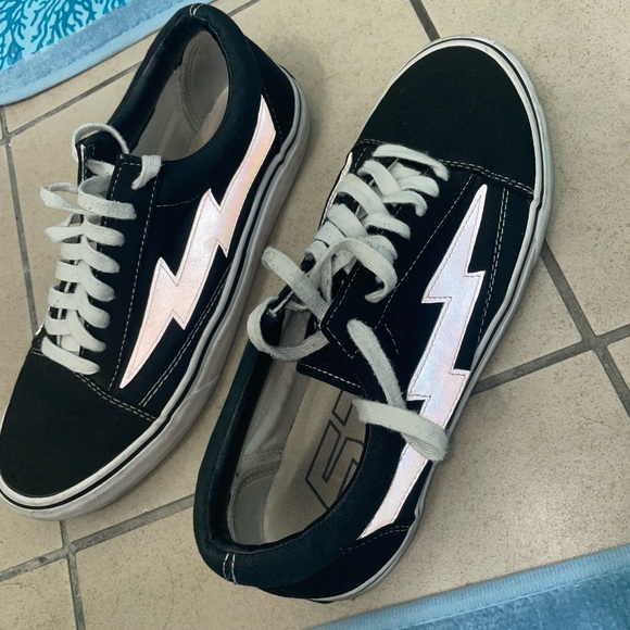 Revenge X Storm Reflective Vans - Picture 1 of 7